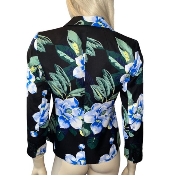 Banana Republic Floral Blazer - Picture 8 of 10